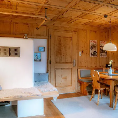 Haus Buachwald 펜션